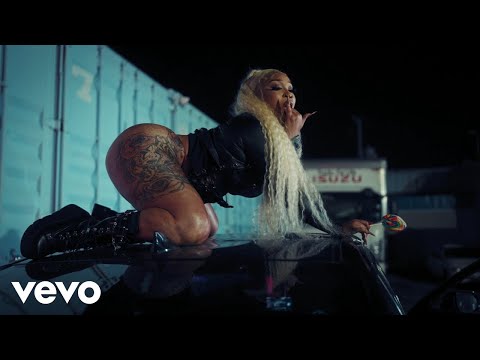 Khandy Brawling Guh To Work