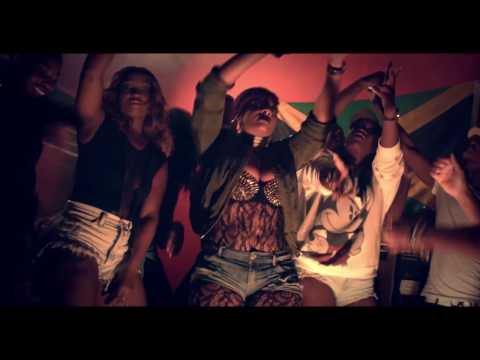 Kris Kelli Kris Kelli