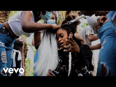 Lila Iké Batty Rider Shorts