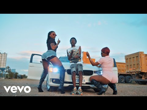 Lyriii - Hot Gyal