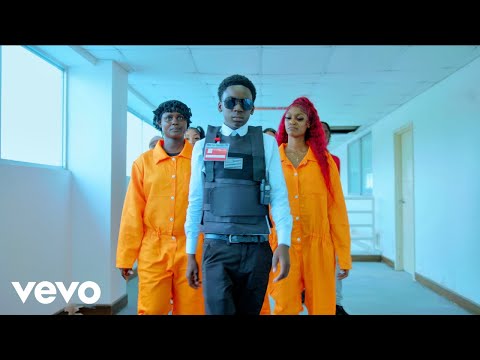 Lyriii - Party Animal