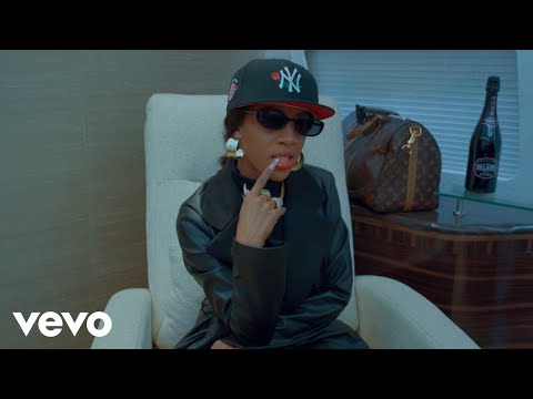 Vanessa Bling Calling